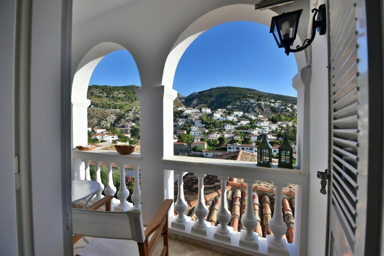 Feel At Home - Family House In Hydra Dış mekan fotoğraf