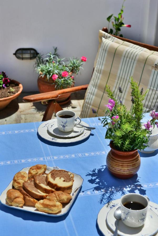 Feel At Home - Family House In Hydra Dış mekan fotoğraf