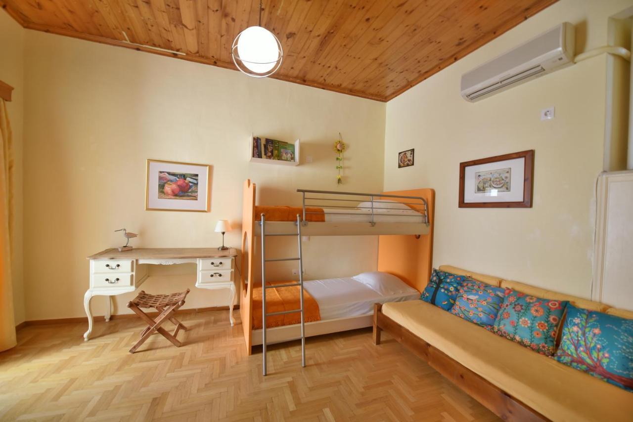 Feel At Home - Family House In Hydra Dış mekan fotoğraf