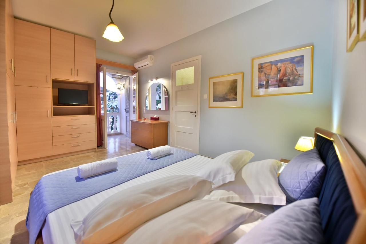Feel At Home - Family House In Hydra Dış mekan fotoğraf